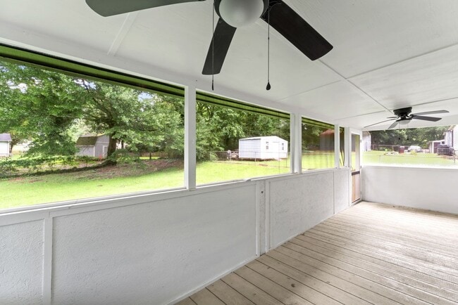 Building Photo - 1326 Stella Cir SW