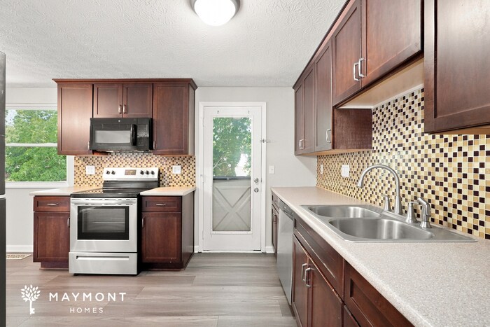 Building Photo - 4154 Wintergreen Blvd
