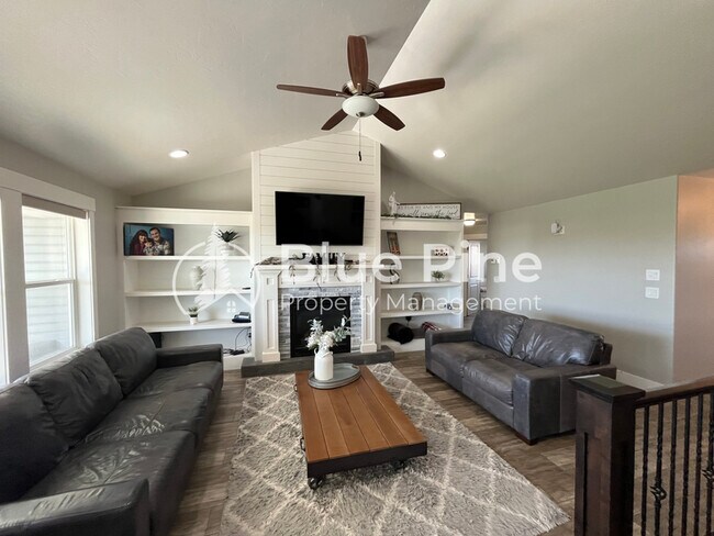 Building Photo - 6028 Fox Run Dr