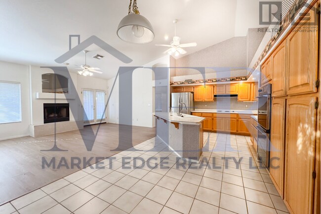 Building Photo - 4Bed/2.5Bath Home at Deer Valley Rd/67th Ave! $399 MOVE-IN SPECIAL! Ready for Immediate Move-In!