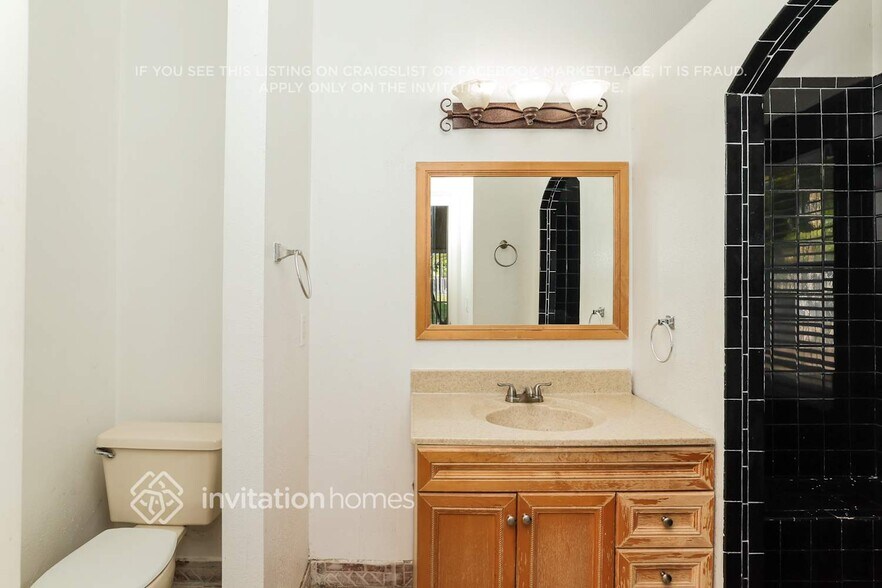 Building Photo - 6432 Lansdowne Cir