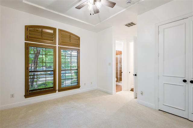 Building Photo - 2408 Lady of the Lake Blvd