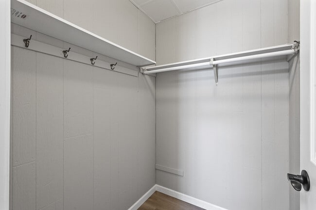 Building Photo - 9402 65th St NE