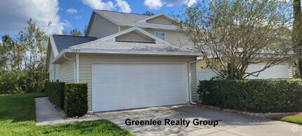 Building Photo - Beautiful 2 Story 3 bed/2.5 bath Condo in ...