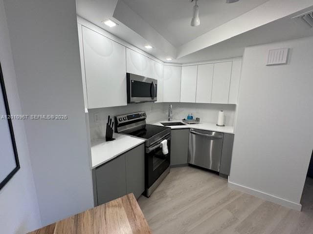 Building Photo - 3800 Galt Ocean Dr