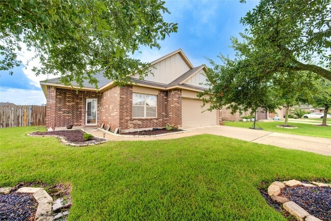 Building Photo - 734 Mill Spring Ct