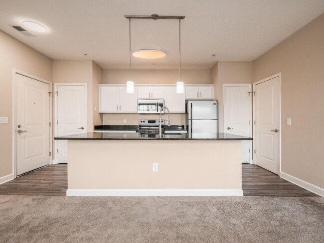 Building Photo - 5853 Spruce Forest Dr