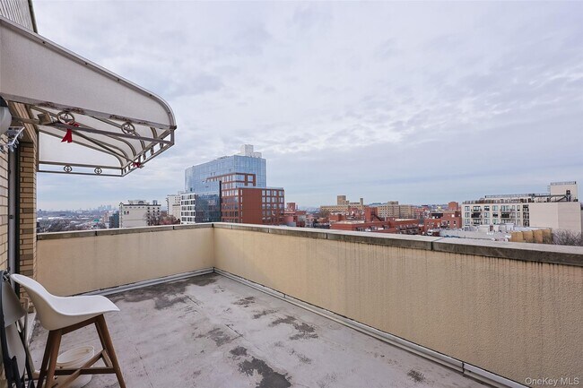 Building Photo - 7 Boulevard