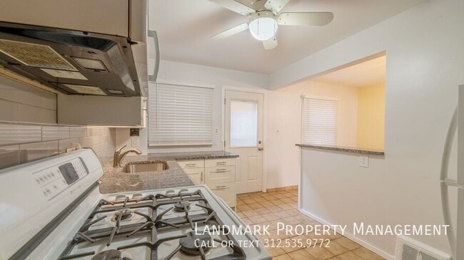 Building Photo - 1215 N Harlem Ave