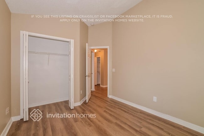 Building Photo - 802 Kamchatka Ct