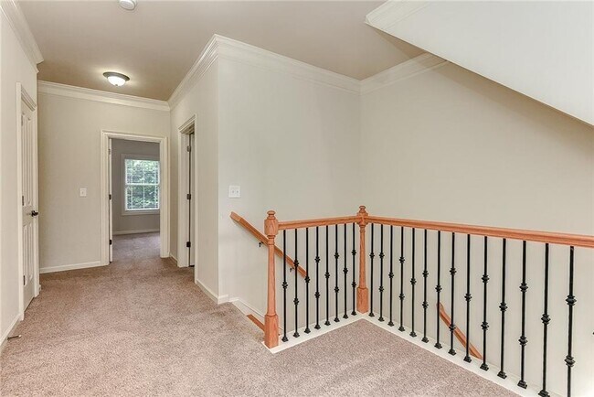 Building Photo - 10424 Park Walk Point