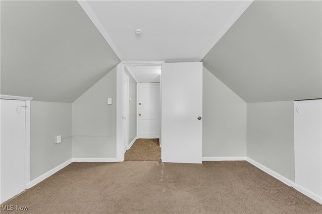 Building Photo - 25500 Briardale Ave