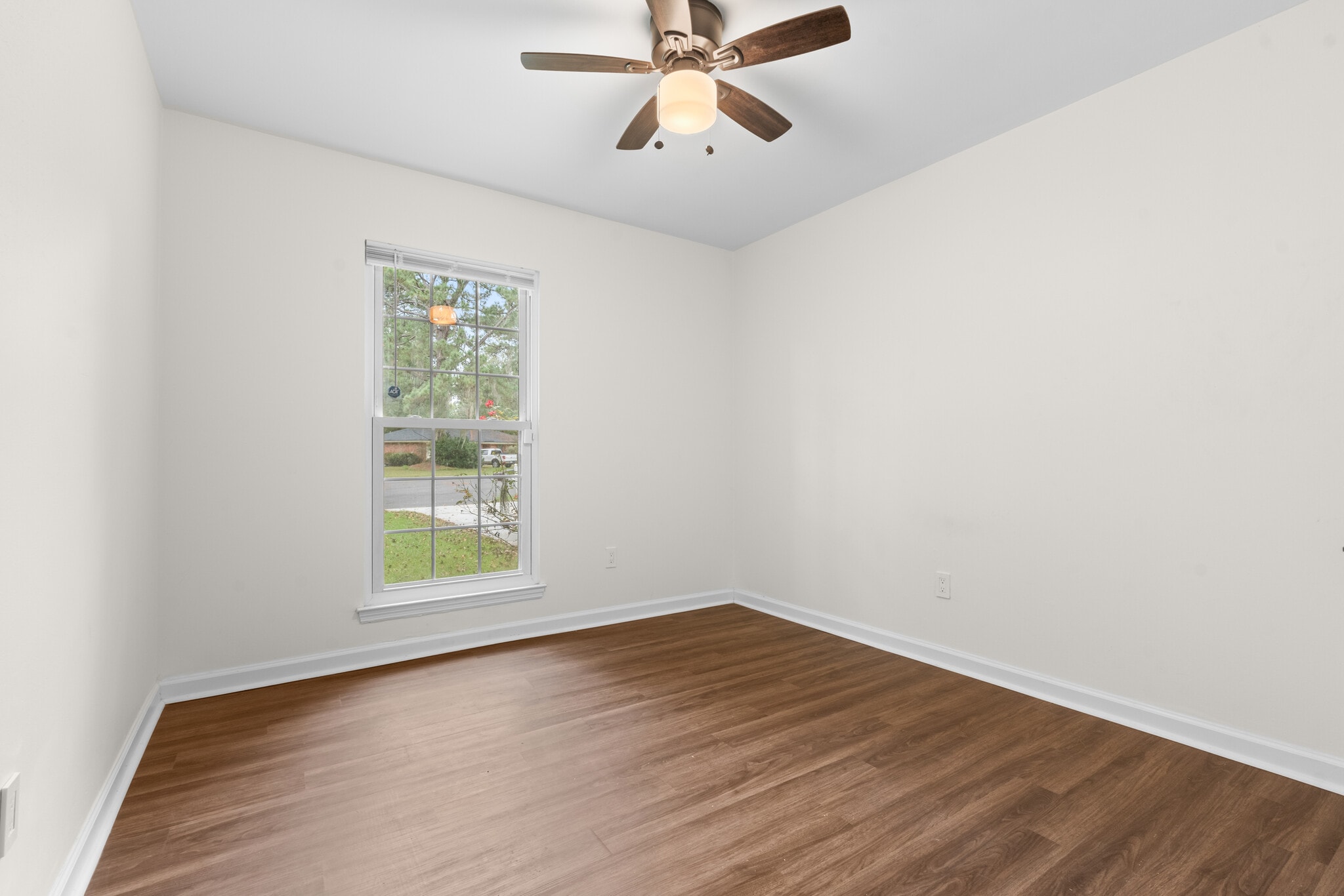 Building Photo - 16 Bitterroot Ln