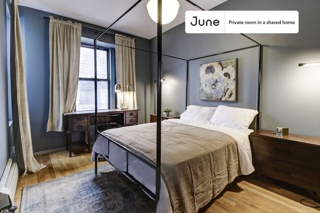 Building Photo - 615 W 136th St