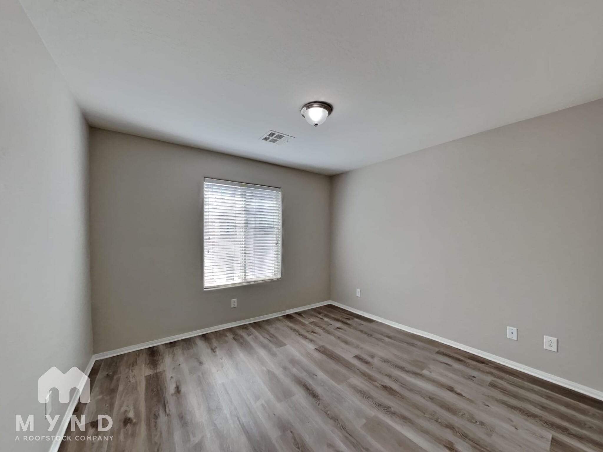 Building Photo - 7608 Tiffany Lamp Ct