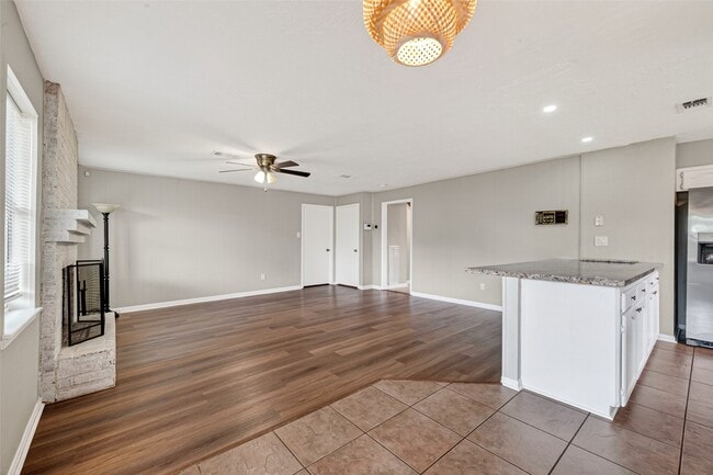 Building Photo - 519 Asheboro Dr