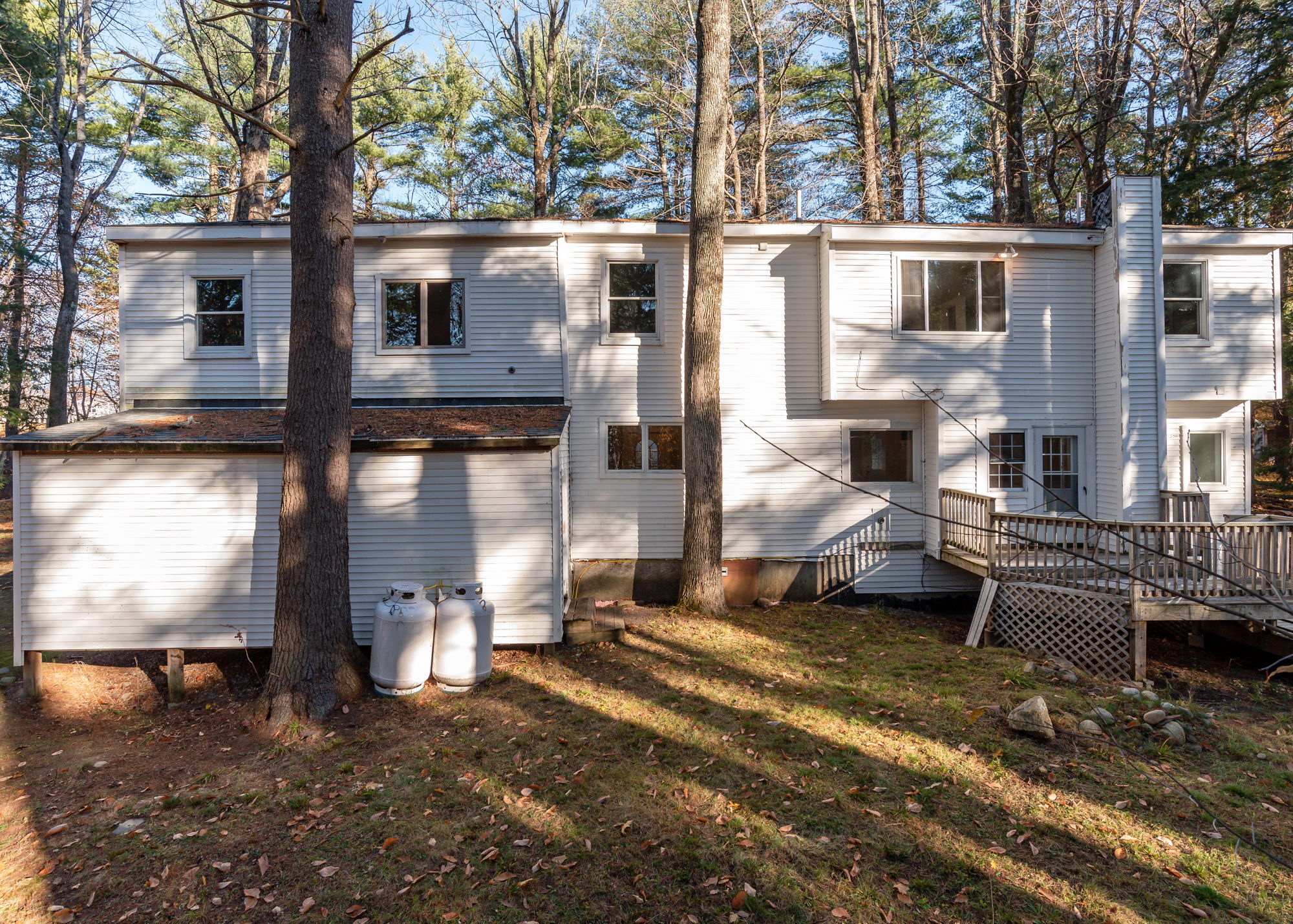 Building Photo - 8 Western Ave