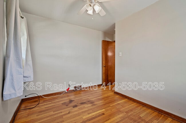Building Photo - 1441 Lincoln Way