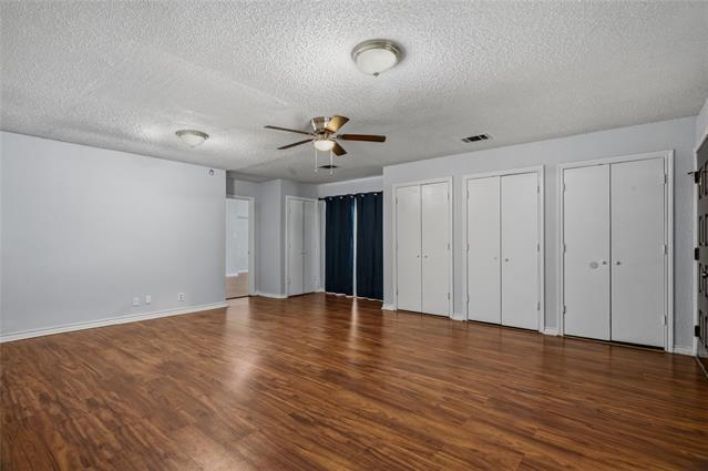 Building Photo - 1518 Camelia Dr