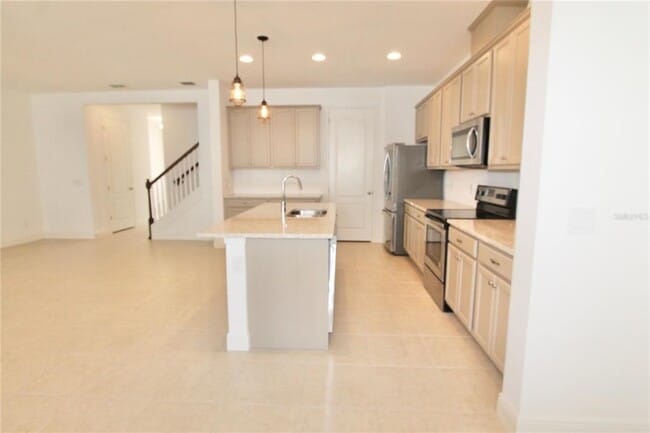 Building Photo - 2880 Rapollo Ln