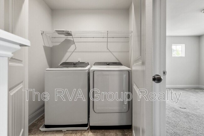 Building Photo - 6448 Cassia Loop