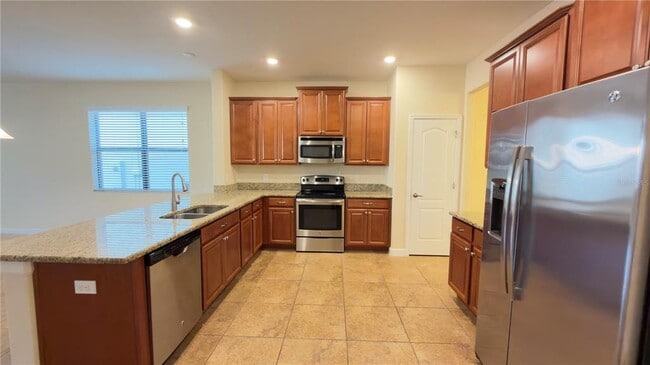 Building Photo - 13040 Overstreet Rd