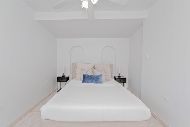 Building Photo - 918 Murdock Blvd