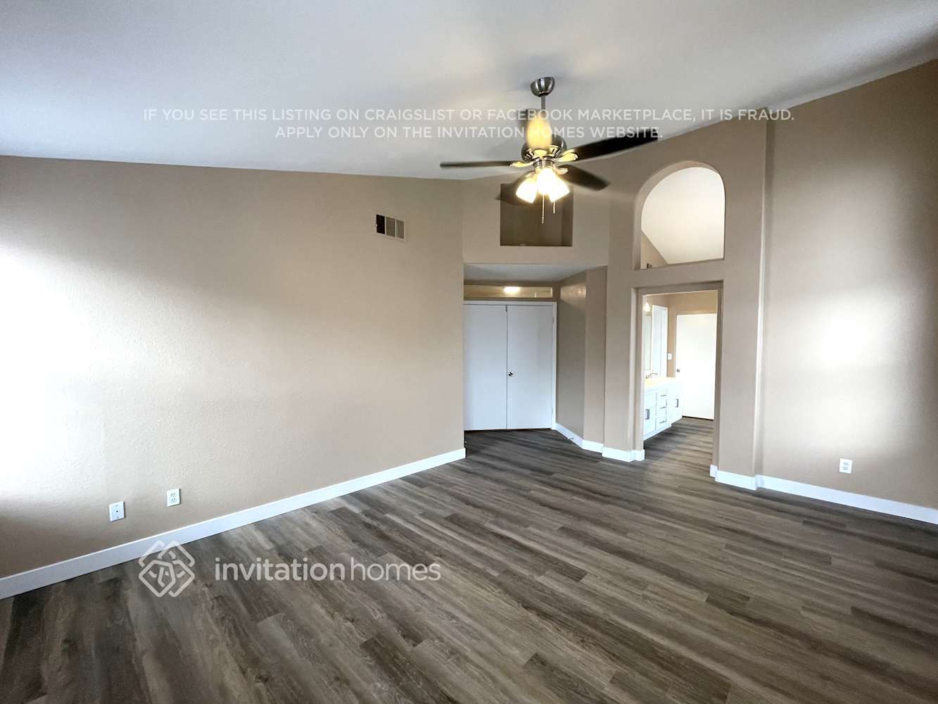 Building Photo - 1581 Ave Fiesta