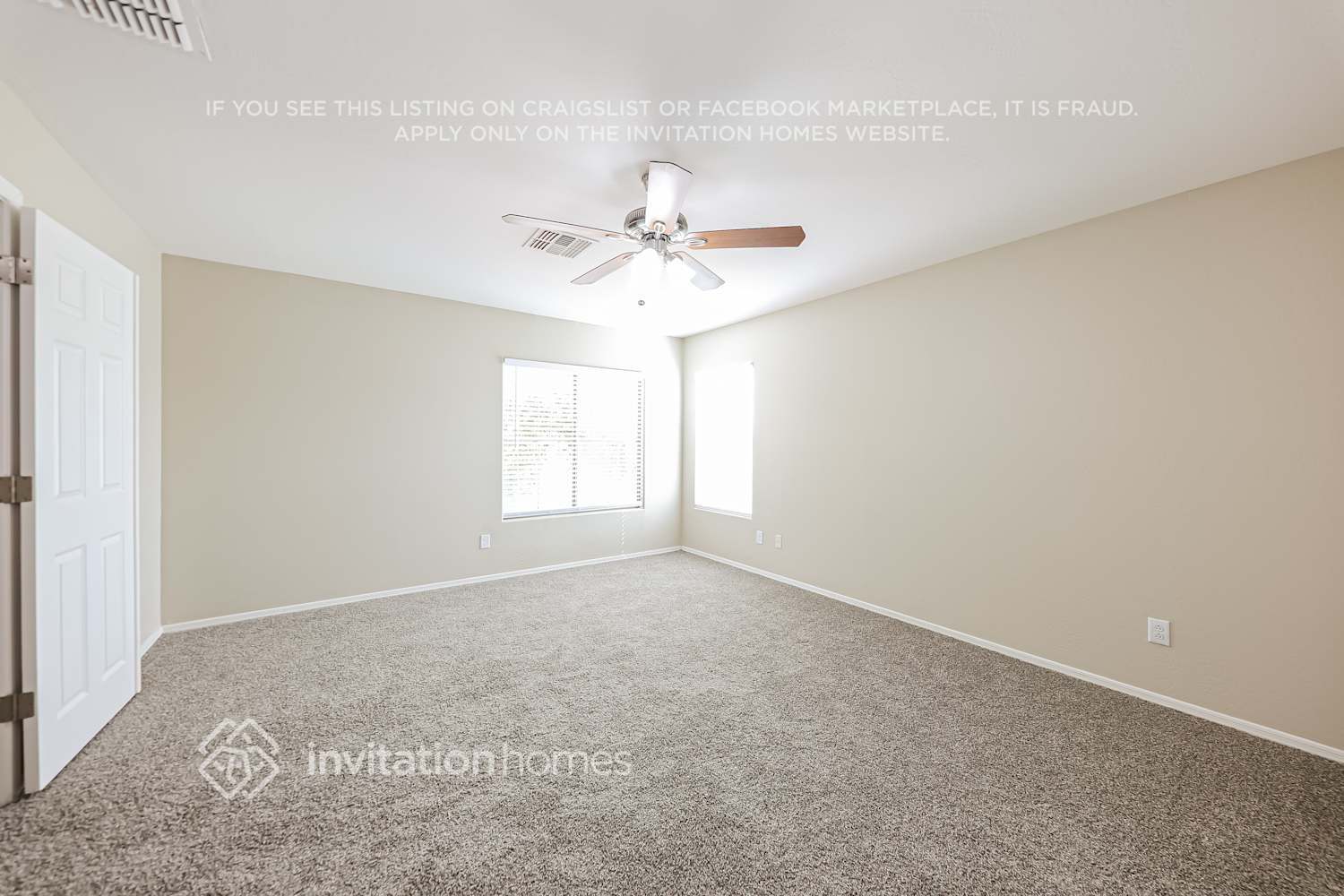 Building Photo - 16145 W Lisbon Ln