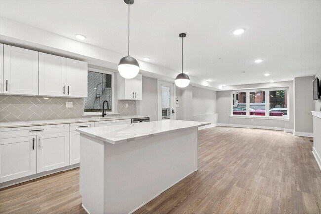 Building Photo - 1511 N 17th St