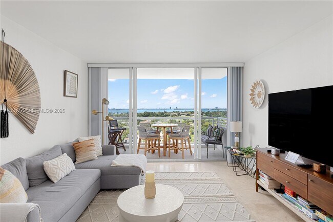 Building Photo - 5600 Collins Ave