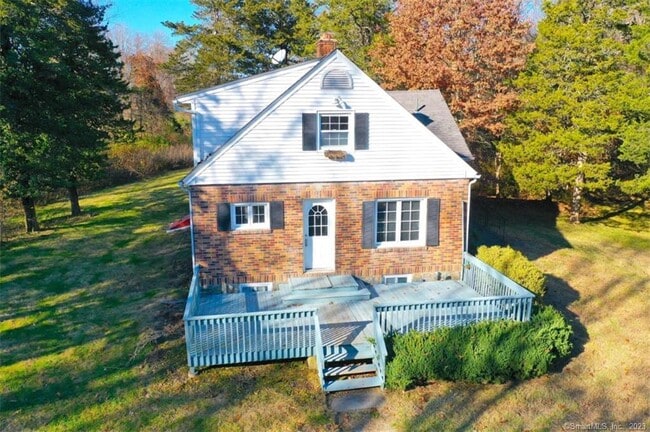 Building Photo - 443 Benson Rd