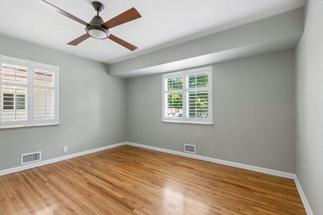 Building Photo - 1761 S Filbert Ct
