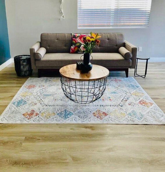 Building Photo - 4564 W 161st St