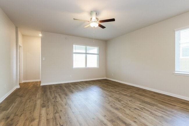 Building Photo - 408 San Miguel Crk Dr
