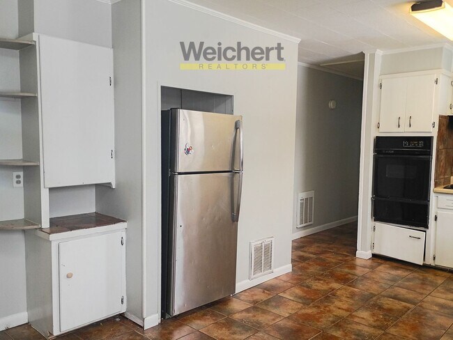 Building Photo - 3 Bed / 2 Bath Home in a Great Location