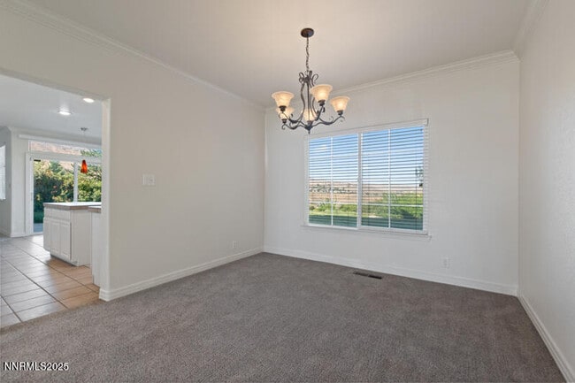 Building Photo - 7021 Heatherwood Dr