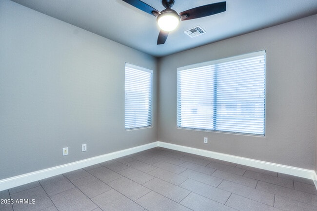 Building Photo - 22306 N Van Loo Dr