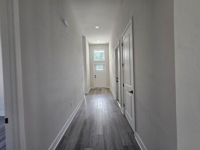 Building Photo - Newer Construction- 3 bed 2 bath Patio Home on the Golf Course – Turkey Creek