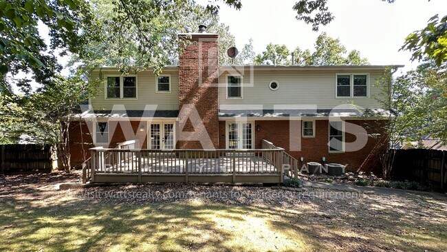 Building Photo - 4 Bedroom, 4.5 Bath Home in Heart of Hoover