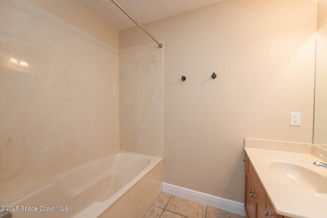 Building Photo - 4171 Brantley Cir