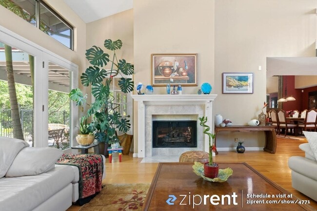 Building Photo - 6026 Ridgemont Dr