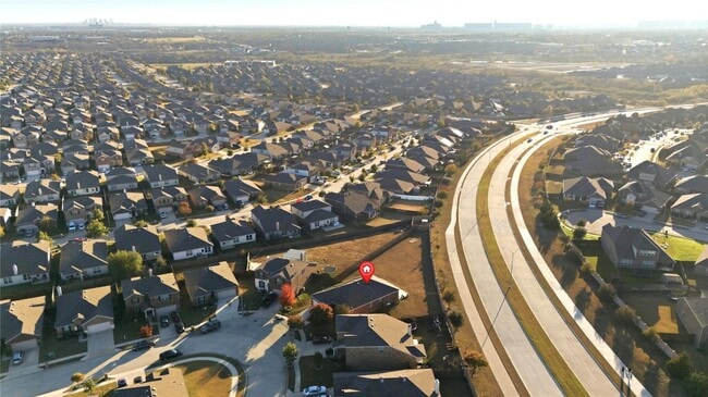 Building Photo - 8101 Kurgan Trail