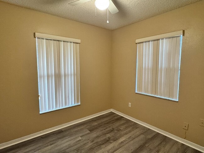 Building Photo - 3 bedroom 2 bath located just minutes from Plant St and Downtown Winter Garden