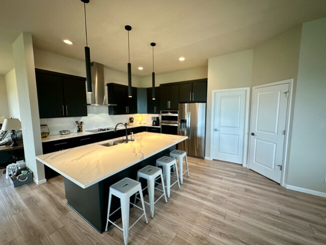 Building Photo - 10611 Coneflower Ct