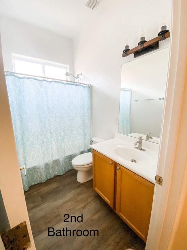 Building Photo - Beautiful 3 Bed/2 Bath home!