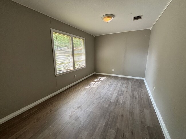 Building Photo - North Bossier