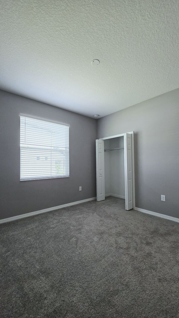 Building Photo - Executive 4BR / 3.5BA Home | Loft • Office...