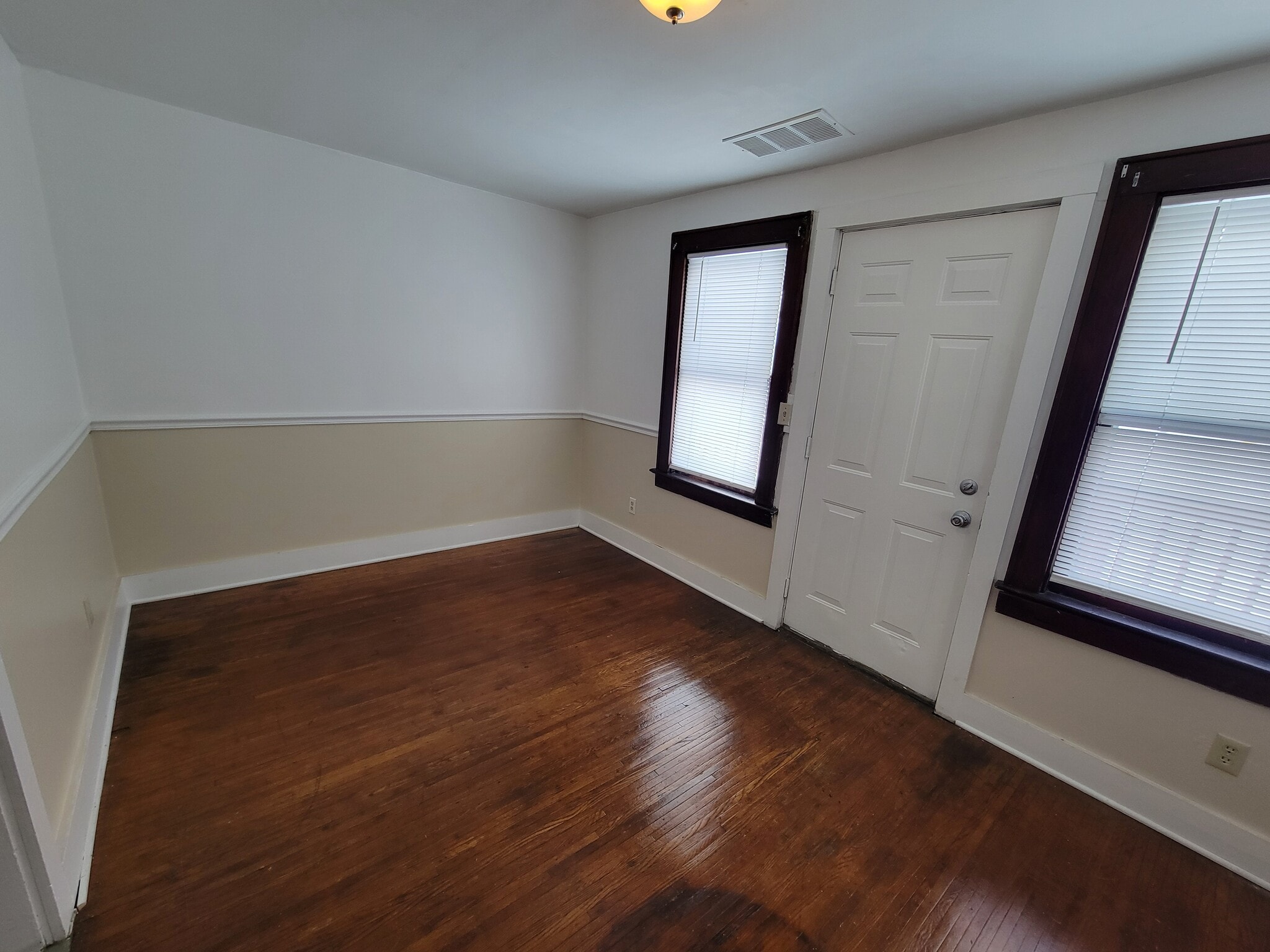 Bedroom 1 - 114 Roser St