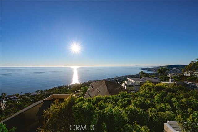 Building Photo - 883 Katella St